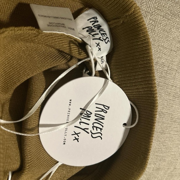 Princess Polly Matching Halter Top and Shorts Set - Picture 6 of 6